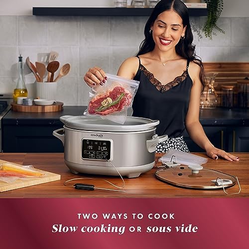 7 Quart Programmable Cook & Carry Slow Cooker - Curated Catalog A4